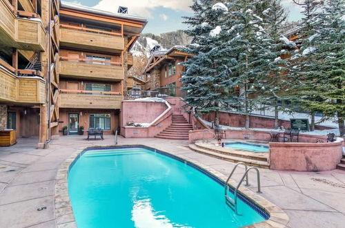 Foto 43 - 2 BR 3BA Condo - A C Heated Pool Walk to Town