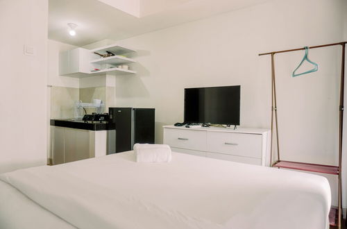 Photo 9 - Minimalist And Best Deal Studio At Serpong Garden Apartment