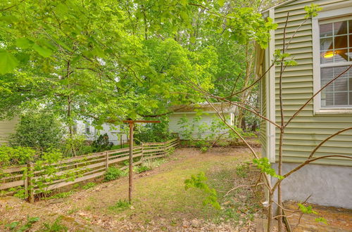 Photo 23 - New York Vacation Rental w/ Covered Porch