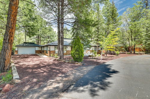 Photo 20 - Luxe Pinetop Home w/ Game Room < 10 Mi to Lakes