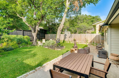 Foto 9 - Pet-friendly Austin Home w/ Private Yard