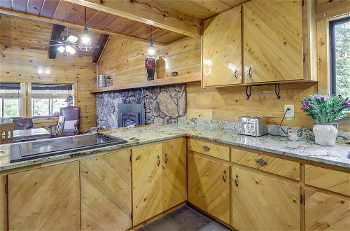 Photo 2 - Secluded 3-acre Cabin in Tollgate w/ Gas Grill