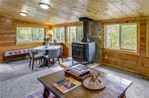 Photo 23 - Secluded 3-acre Cabin in Tollgate w/ Gas Grill