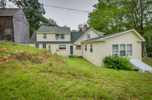 Photo 26 - Cozy Vacation Rental Home Near Lake Winnipesaukee