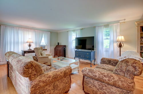 Foto 5 - Cozy Vacation Rental Home Near Lake Winnipesaukee