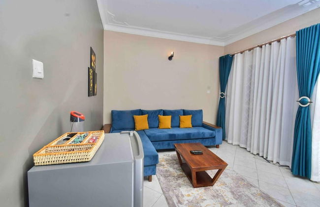 Highly Rated 1-bed Apartment With in Kampala - Photo 13