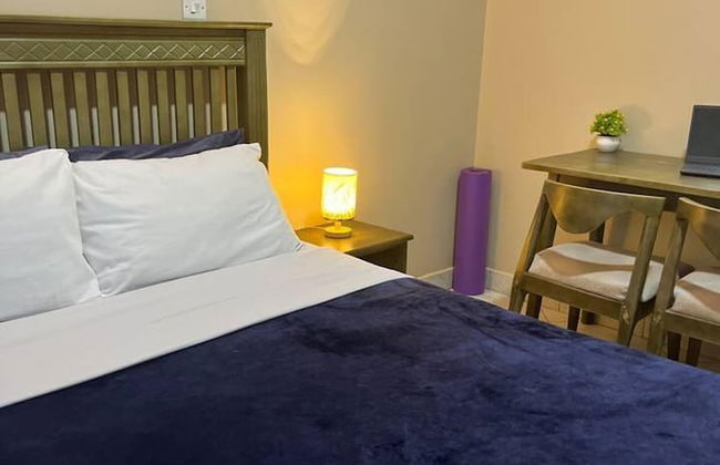 Highly Rated 1-bed Apartment With in Kampala - Photo 6