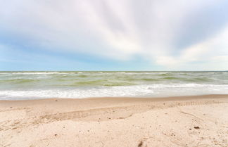 Photo 2 - Beachfront Corpus Christi Condo w/ Pool Access