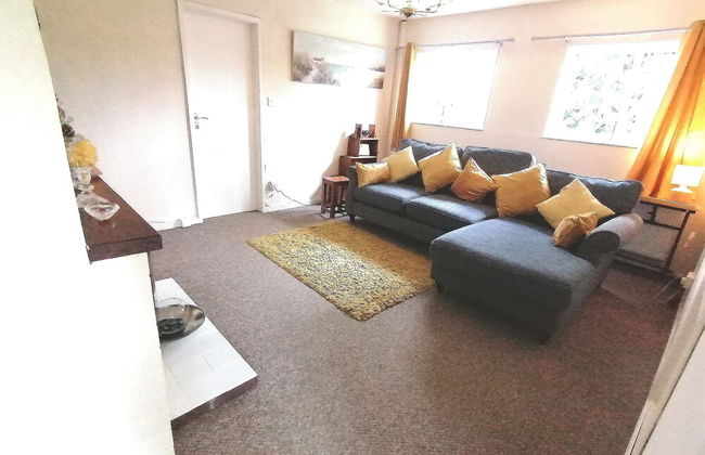 Lovely 2-bed Cottage in Pencarreg - Foto 8