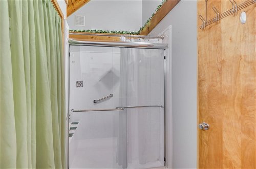 Foto 28 - Multi-level Basye Cabin: 3 Mi to Bryce Resort
