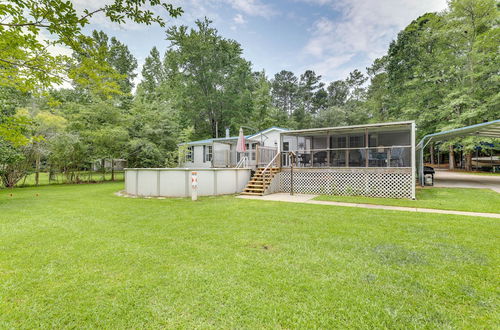 Photo 7 - Lakefront Summerton Getaway w/ Boat Dock + Pool