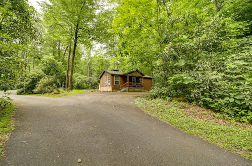 Photo 15 - Rustic Maggie Valley Cabin w/ Porch