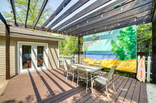 Photo 16 - Gary Cottage w/ Outdoor Dining Areas - Near Beach