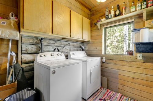 Foto 27 - Historic Alpine Cabin w/ Scenic Mount Sopris View