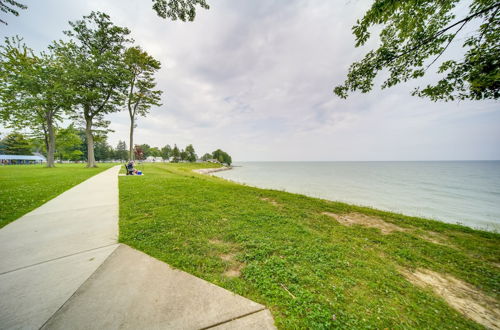 Photo 12 - Pet-friendly Lake Erie Cottage - Walk to the Water