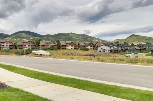 Photo 2 - Upscale Townhome By Deer Valley Slopes & Reservoir