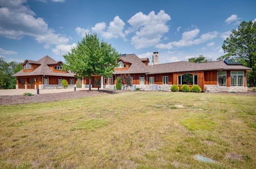 Photo 35 - Cozy Fairfield Countryside Retreat With Patio