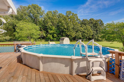 Photo 5 - Cozy Stafford Home w/ Outdoor Pool: Pets Welcome