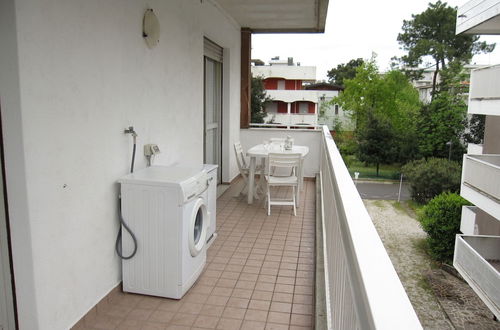 Photo 5 - Modern Flat at Grado Pineda - Beahost Rentals