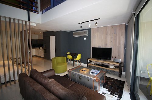 Photo 4 - Loft Apartment in Camps Bay