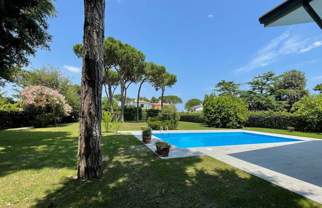 Fantastic Villa With Pool for 7 Guests on Albarella - Foto 16