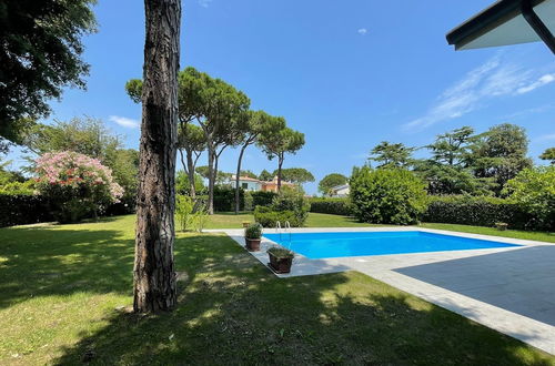 Photo 18 - Fantastic Villa With Pool for 7 Guests on Albarella