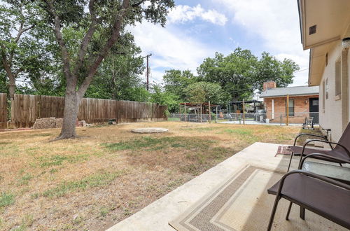 Photo 18 - Spacious San Antonio Retreat w/ Private Patio