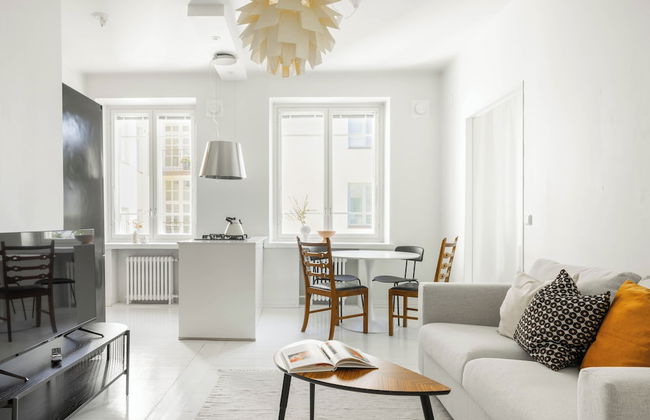 Airy and Bright one-Bedroom apt - Foto 1