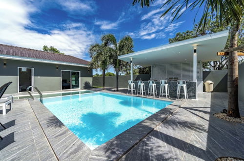 Foto 57 - Modern Pool Villa with 5 Bedrooms - EDO
