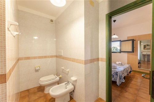 Photo 18 - Quaint Residence I Mirti Bianchi 2 Bedroom Apartment Sleeps 6 Trilo 6