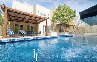 Photo 1 - LUX The Meadows 5 Bed Villa