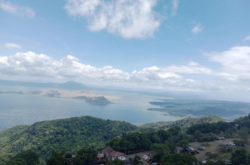 Foto 15 - Deluxe Family Room in Tagaytay With Taal Lake View