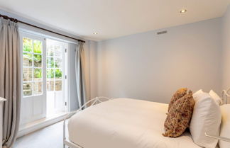 Photo 2 - Two Bed Notting Hill Gem