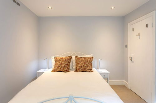 Photo 1 - Two Bed Notting Hill Gem