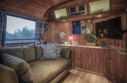 Photo 10 - American Airstream - Blossom Farm - Tiers Cross