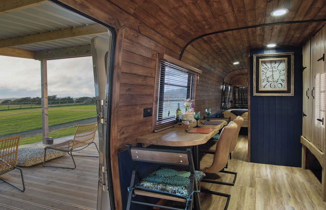 American Airstream - Blossom Farm - Tiers Cross - Foto 13