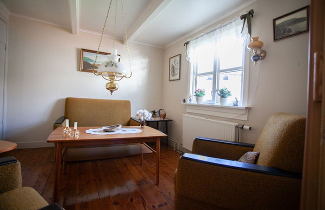 Cozy House In The Idyllic Village Of Haldórsvík - Photo 8