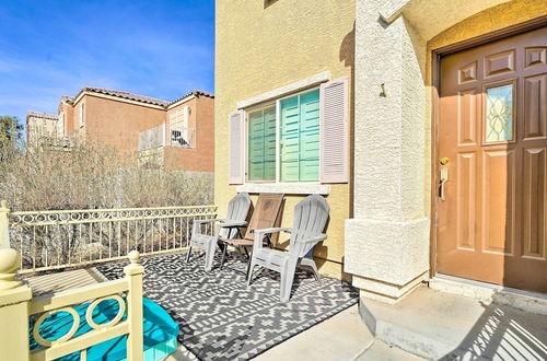 Photo 23 - Stylish House With Patio, 8 Mi to Vegas Strip