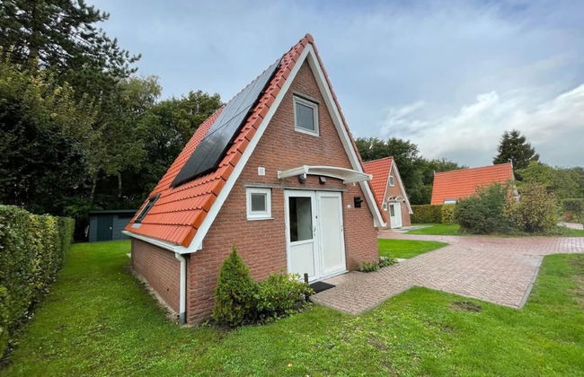 Holiday House in Friesland With Garden - Foto 1