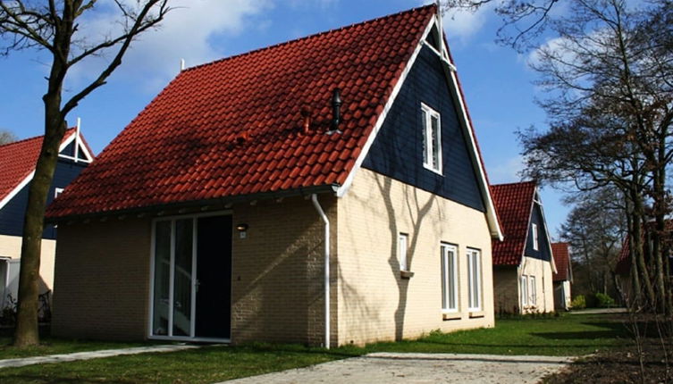 Foto 1 - Spacious Holiday Home With Wifi, 20 km. From Assen