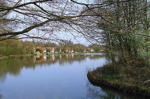 Photo 9 - Spacious Holiday Home With Wifi, 20 km From Assen