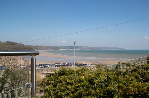 Photo 8 - White Sails - Beach and Harbour Views