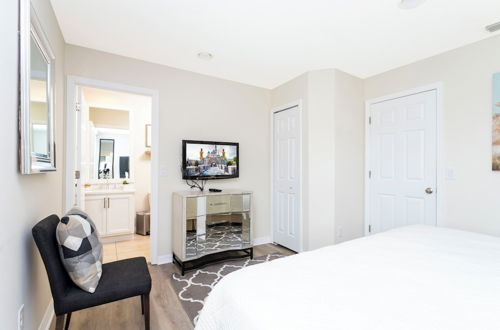 Foto 33 - Amazing Three Bedrooms w Spa Jacuzzi Close Disney Encantada 3012