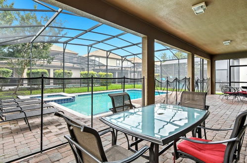 Photo 16 - Spacious Getaway With Pool, Near Orlando Parks