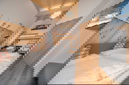 Foto 19 - Very Luxurious Chalet Consisting of two Apartments