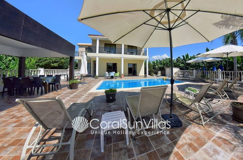 Foto 73 - Impressive Villa Exclusive Sea Caves Walk to Taverns Sleeps 11 Ref 507