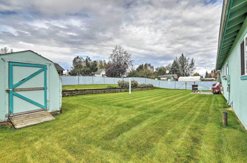 Photo 9 - Quaint Ranch Home w/ Yard in Midtown Anchorage