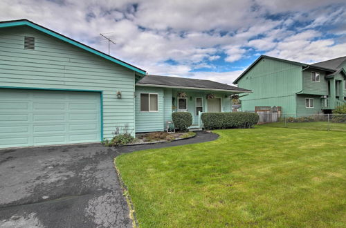 Photo 6 - Quaint Ranch Home w/ Yard in Midtown Anchorage