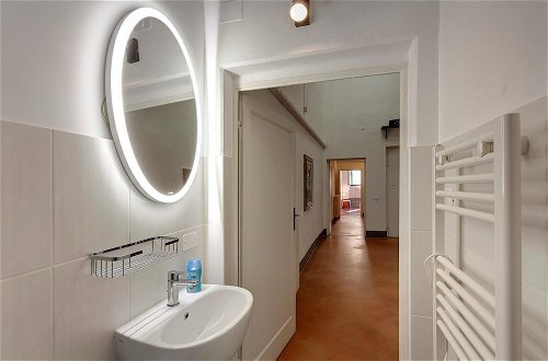 Photo 28 - Servi 34 in Firenze With 3 Bedrooms and 2 Bathrooms