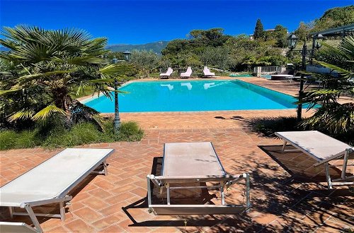 Photo 39 - Gardens, Pool, Jaccuzzi Spoleto-poolside-slps 20 1 Hour to Rome